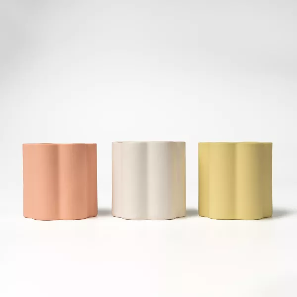 Sanatsal Çiçekli Kenar Seramik Mumluk