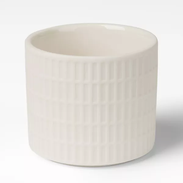 Süt Beyaz Izgara Desenli Seramik Mumluklar Süt Beyaz Izgara Desenli Seramik Mumluklar